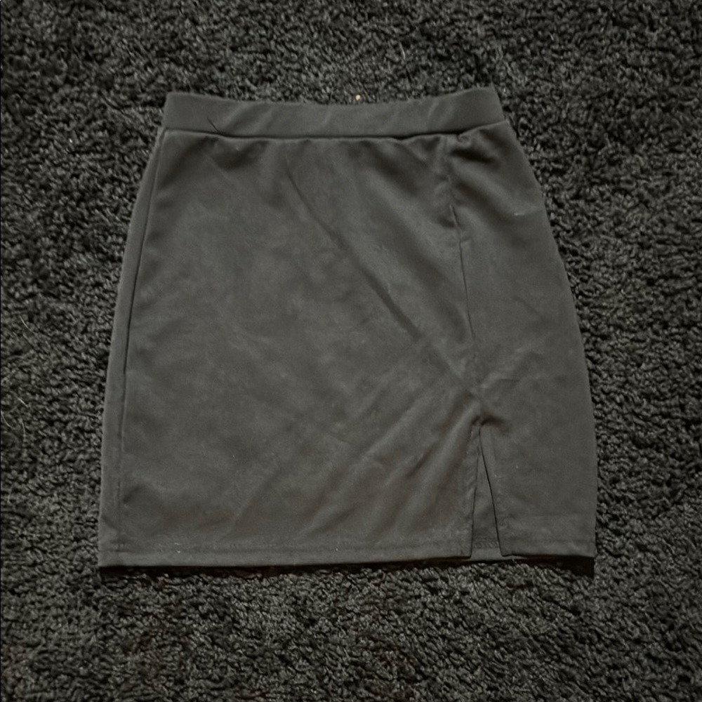 Elegant Black Women's Skirt